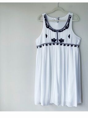 Charming Charlie White Top with Gold Embroidered C
